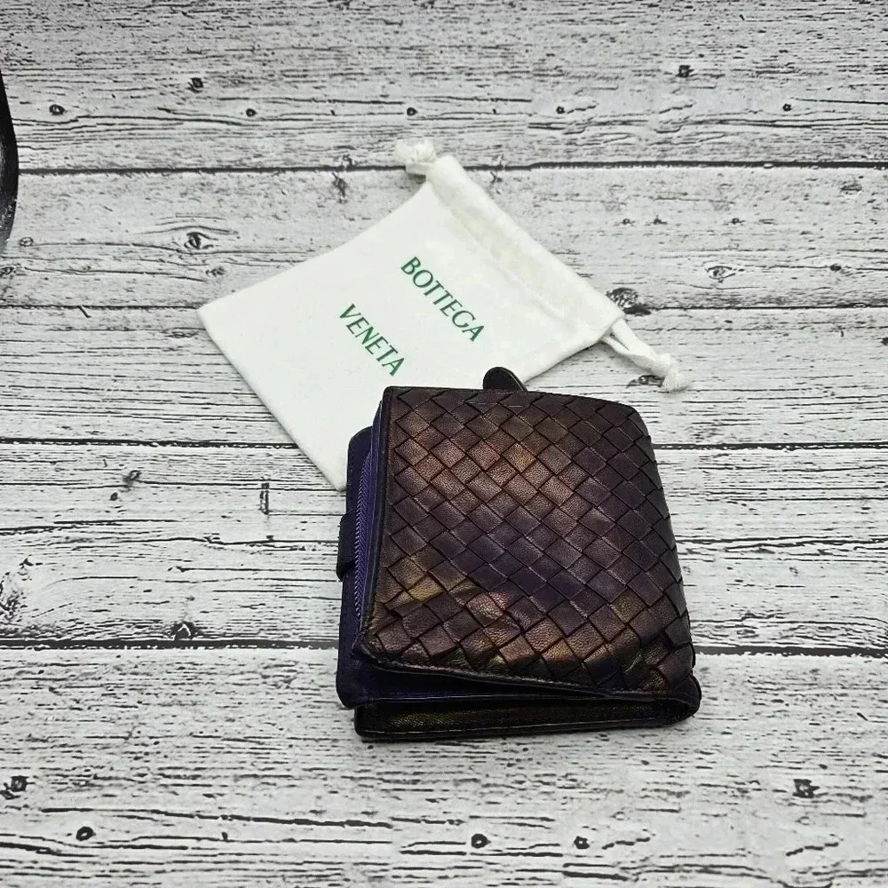 Bottega Veneta Intrecciato Purple and Gold Zip Wallet - Picture 3 of 7